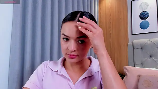 lennabell online show from April 9, 2026, 5:52 pm