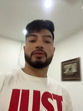 Snapshot of _tony8 chatting on October 29, 2025, 12:53 am  tony8 online show from October 29, 2025, 12:53 am