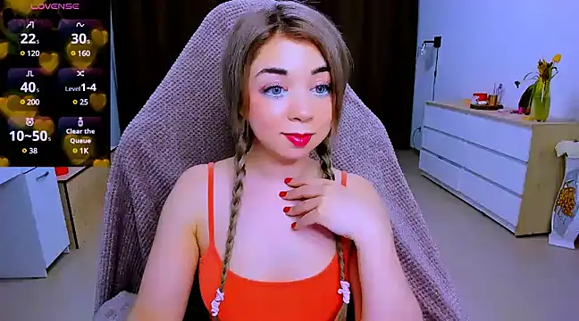 littleSiyfairy online show from March 15, 2025, 2:23 pm