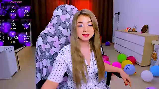 littleSiyfairy online show from March 21, 2025, 9:56 am
