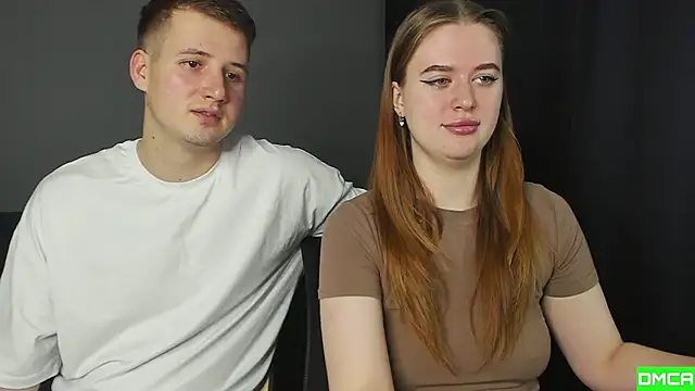 Pinku kitsune online show from November 11, 2025, 12:49 am