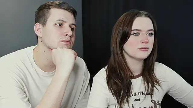 Snapshot of Pinku_kitsune chatting on March 10, 2025, 3:09 pm Pinku kitsune online show from March 10, 2025, 3:09 pm