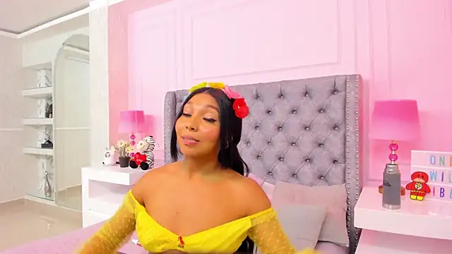 Snapshot of HaileeRoberts chatting on March 3, 2025, 3:43 pm HaileeRoberts online show from March 3, 2025, 3:43 pm