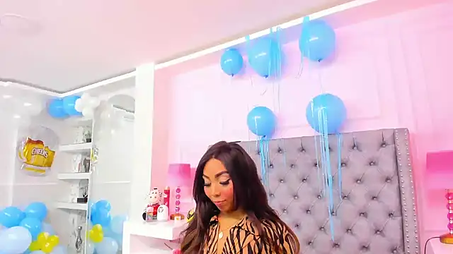 Snapshot of HaileeRoberts chatting on October 5, 2025, 1:13 pm HaileeRoberts online show from October 5, 2025, 1:13 pm