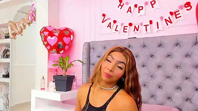 HaileeRoberts online show from February 17, 2026, 12:24 pm