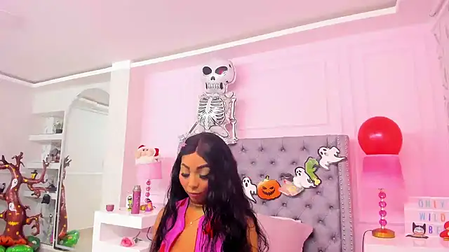 Snapshot of HaileeRoberts chatting on October 29, 2025, 12:26 pm HaileeRoberts online show from October 29, 2025, 12:26 pm