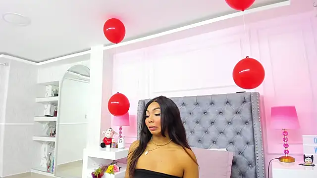 Snapshot of HaileeRoberts chatting on September 22, 2025, 12:33 pm HaileeRoberts online show from September 22, 2025, 12:33 pm