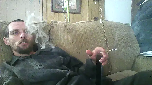 Snapshot of luke_thighwalker2469 chatting on December 15, 2025, 6:03 pm luke thighwalker2469 online show from December 15, 2025, 6:03 pm