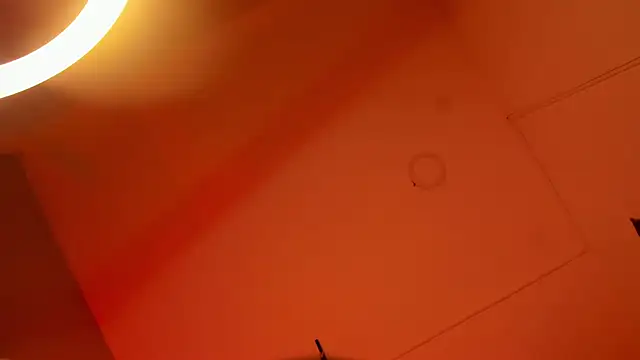 ALICEPOIXXXON online show from October 15, 2025, 11:13 pm