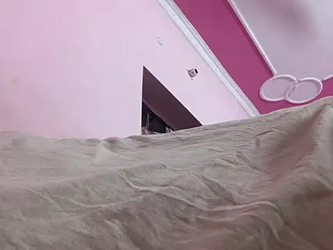 Snapshot of princeraj42 chatting on February 10, 2025, 7:49 pm princeraj42 online show from February 10, 2025, 7:49 pm