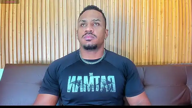 Snapshot of JhonBlacke chatting on March 18, 2025, 2:28 pm JhonBlacke online show from March 18, 2025, 2:28 pm