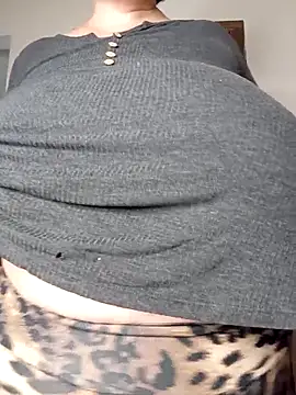 Snapshot of Sole_Love chatting on October 29, 2025, 1:15 am Sole Love online show from October 29, 2025, 1:15 am