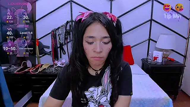 Snapshot of AlanaLuck chatting on March 14, 2025, 9:43 pm AlanaLuck online show from March 14, 2025, 9:43 pm