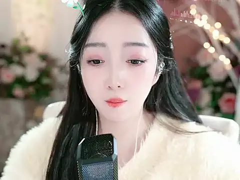 Snapshot of WenQingNice2 chatting on December 14, 2024, 2:42 pm WenQingNice2 online show from December 14, 2024, 2:42 pm