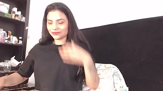 Snapshot of lolaa_staars chatting on January 26, 2025, 6:07 am lolaa staars online show from January 26, 2025, 6:07 am