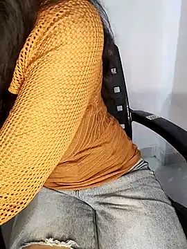 Ms Neera online show from February 28, 2025, 8:18 pm