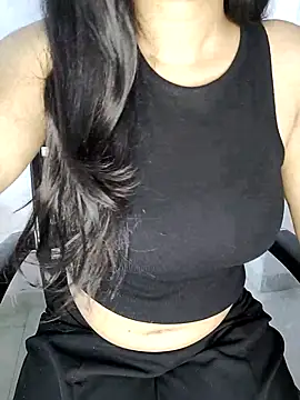 Ms Neera online show from March 5, 2025, 9:16 am