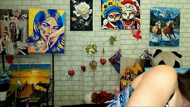 Darina M  online show from April 11, 2026, 4:31 am