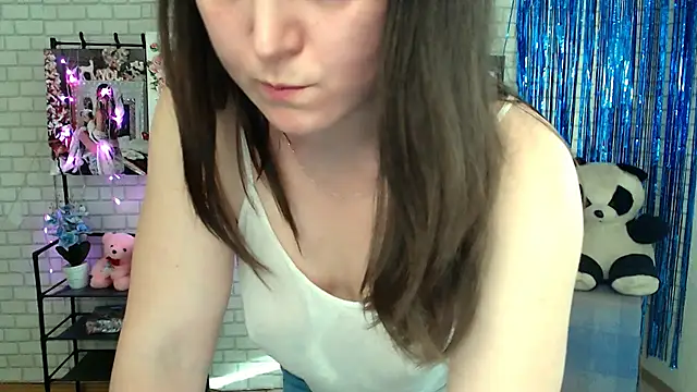 Darina M  online show from March 5, 2025, 2:23 pm