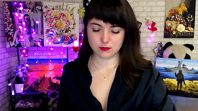 Darina M  online show from October 23, 2025, 4:33 am