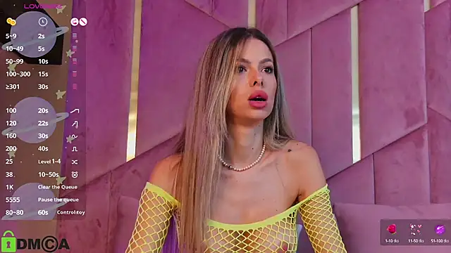 Snapshot of AllenaMoon chatting on September 27, 2025, 7:42 pm AllenaMoon online show from September 27, 2025, 7:42 pm