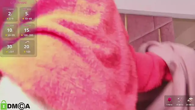 Snapshot of AllenaMoon chatting on January 20, 2025, 9:43 pm AllenaMoon online show from January 20, 2025, 9:43 pm