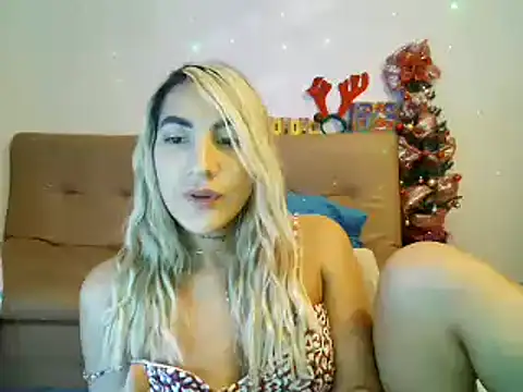 Snapshot of mandy_berrys chatting on December 15, 2024, 2:41 am mandy berrys online show from December 15, 2024, 2:41 am