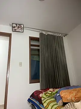 Snapshot of Freya_Artemisa chatting on October 18, 2025, 7:05 pm Freya Artemisa online show from October 18, 2025, 7:05 pm