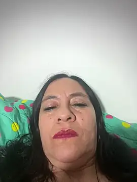 Snapshot of Freya_Artemisa chatting on October 25, 2025, 10:32 pm Freya Artemisa online show from October 25, 2025, 10:32 pm