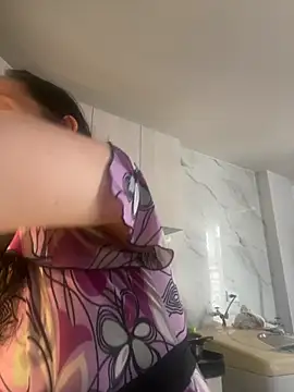 Snapshot of Freya_Artemisa chatting on September 20, 2025, 8:58 pm Freya Artemisa online show from September 20, 2025, 8:58 pm