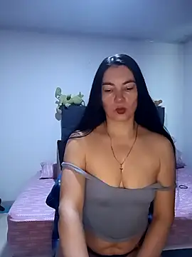 renata hot1 online show from September 29, 2025, 11:49 am