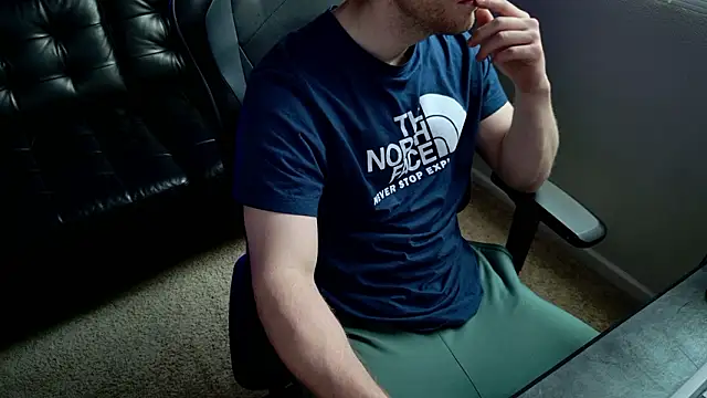 BlueEyedTallGuy94 online show from January 31, 2026, 11:14 pm