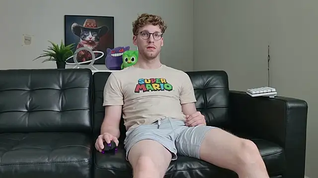 BlueEyedTallGuy94 online show from September 22, 2025, 6:58 pm