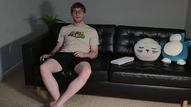 BlueEyedTallGuy94 online show from September 11, 2025, 2:11 am