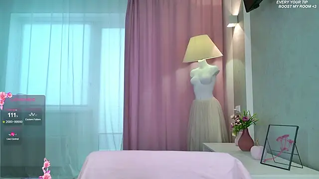 Snapshot of b4by_LoL1 chatting on September 19, 2025, 5:33 am b4by LoL1 online show from September 19, 2025, 5:33 am