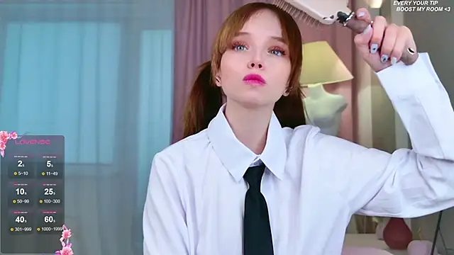 Snapshot of b4by_LoL1 chatting on September 18, 2025, 11:24 am b4by LoL1 online show from September 18, 2025, 11:24 am