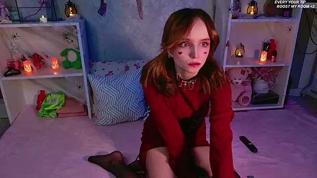 Snapshot of b4by_LoL1 chatting on October 27, 2025, 3:24 pm b4by LoL1 online show from October 27, 2025, 3:24 pm