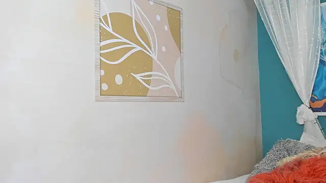 TianaReedd online show from March 1, 2025, 3:53 am