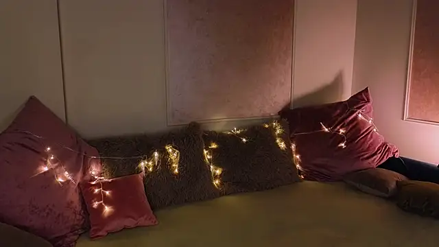 tomorrows day online show from November 29, 2025, 9:15 pm