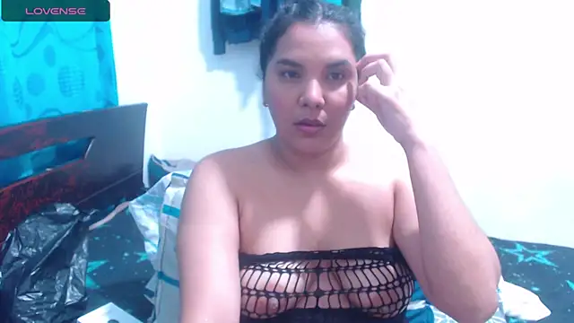 sinay024 online show from February 7, 2025, 3:45 am