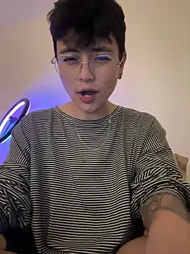 Snapshot of Ashley_Chriss chatting on March 13, 2025, 2:05 am Ashley Chriss online show from March 13, 2025, 2:05 am