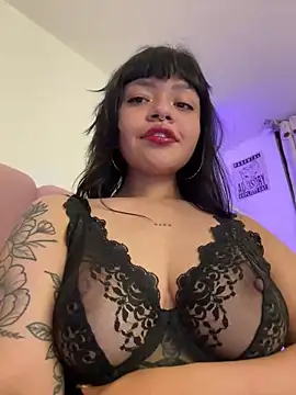 Snapshot of Ashley_Chriss chatting on February 2, 2025, 8:24 am Ashley Chriss online show from February 2, 2025, 8:24 am