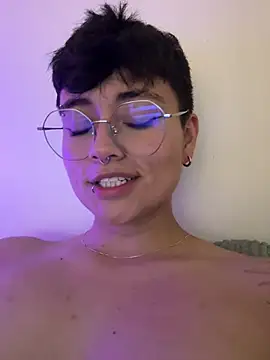 Snapshot of Ashley_Chriss chatting on February 22, 2025, 6:17 am Ashley Chriss online show from February 22, 2025, 6:17 am