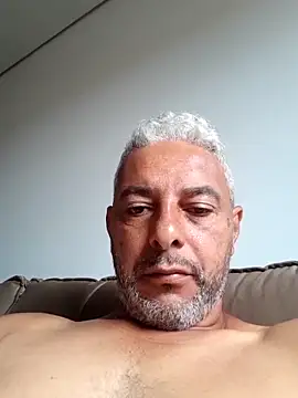 Snapshot of gordonunes chatting on May 15, 2026, 2:48 pm gordonunes online show from May 15, 2026, 2:48 pm