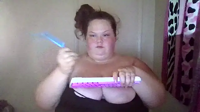 Snapshot of _GodessIsabella_97 chatting on August 1, 2026, 11:30 am GodessIsabella 97 online show from August 1, 2026, 11:30 am