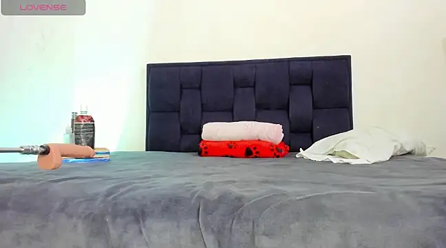 Dalejandr0 online show from March 12, 2025, 8:09 pm