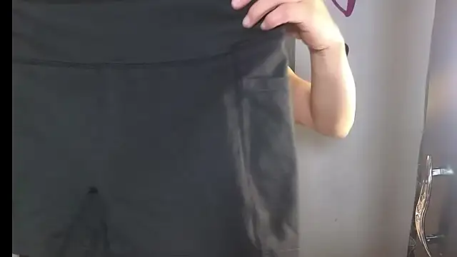 hikary hall online show from November 17, 2025, 5:22 am