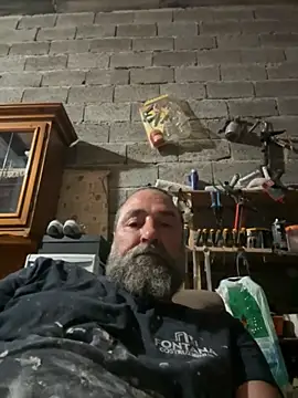 Snapshot of ros217 chatting on September 20, 2025, 7:52 pm ros217 online show from September 20, 2025, 7:52 pm