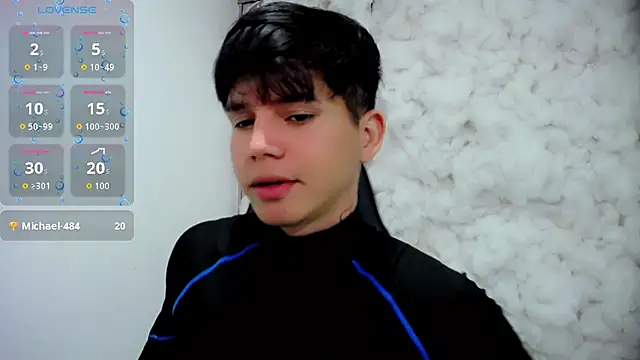 Snapshot of Tayson_Rivers chatting on November 29, 2025, 11:16 pm Tayson Rivers online show from November 29, 2025, 11:16 pm