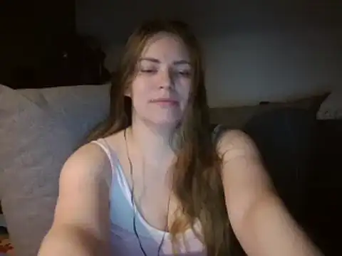 AnnaDiamond1 online show from December 10, 2024, 10:37 pm